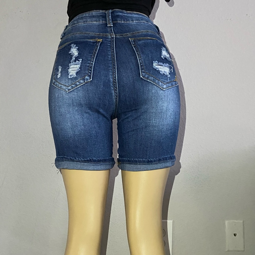 blue high waisted jean shorts